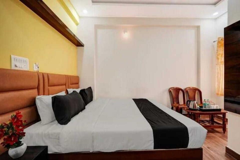 فندق Collection O Utsav Grand بنغالور المظهر الخارجي الصورة